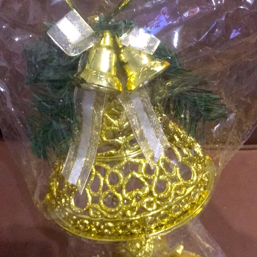 Gold Sparkly Christmas Bell Door Hanger Filigree Ornament Tree Display 4.5" NWT - Picture 11 of 13